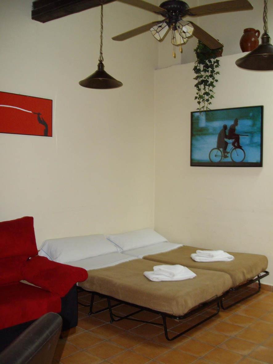 Apartamentos El Canonigo De Teruel Exteriör bild