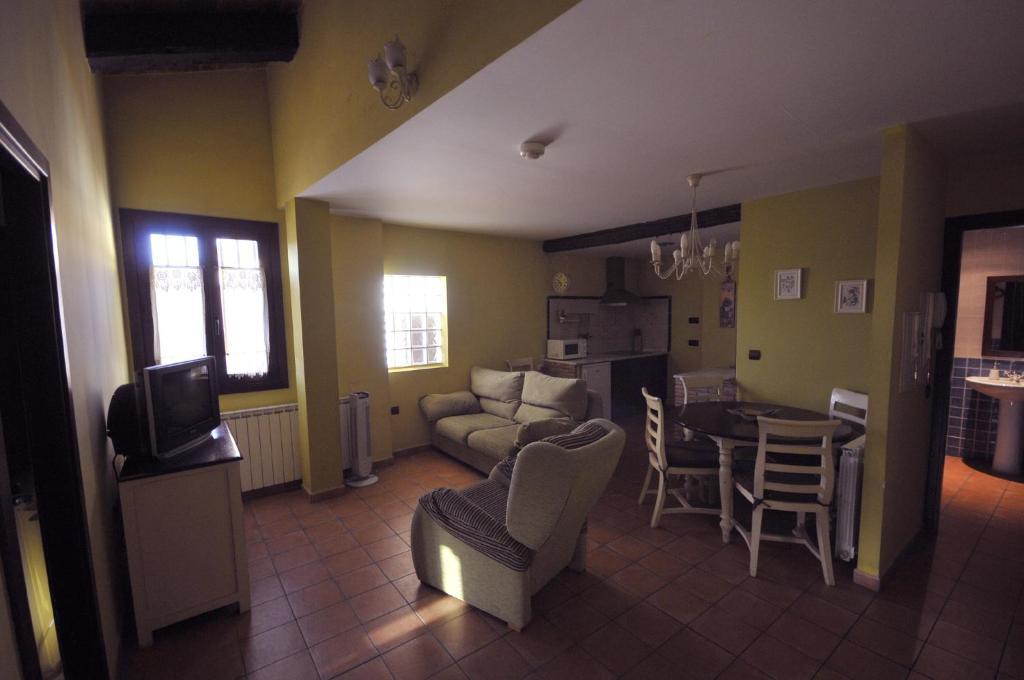 Apartamentos El Canonigo De Teruel Rum bild
